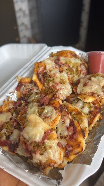 Mini Pizzas Gourmandes