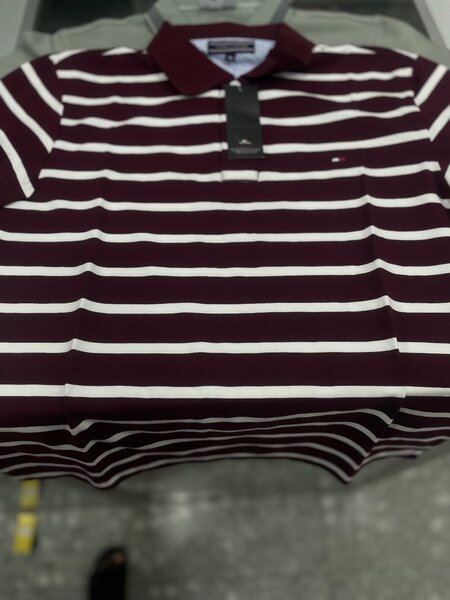 Polo rayé élégant pour homme