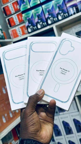 Coque Magsaif transparent 17