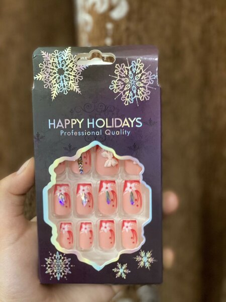 Professional Quality  Nails