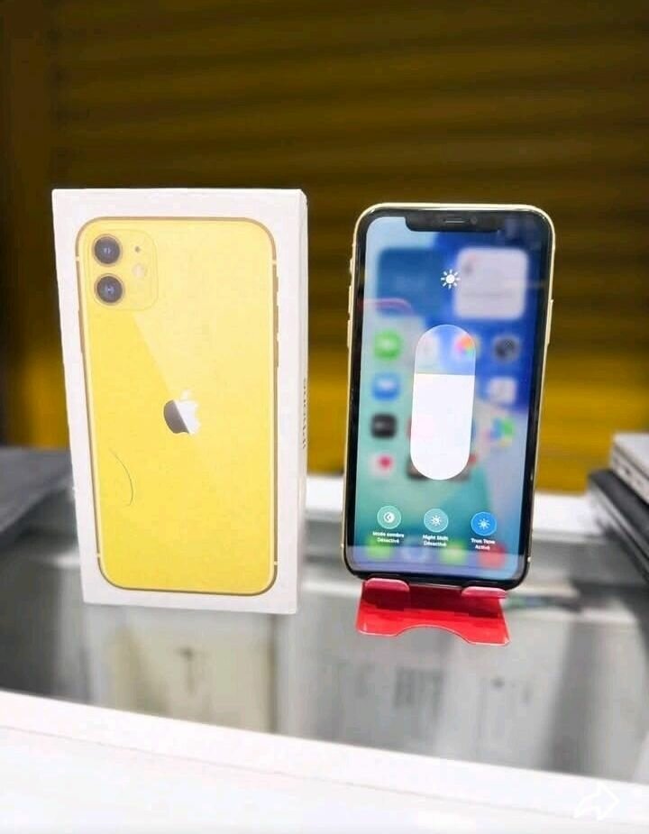 iPhone 11 Jaune 64 Go