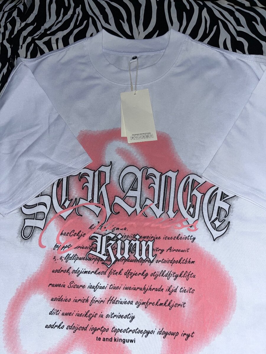 T-shirts imprimés tendance