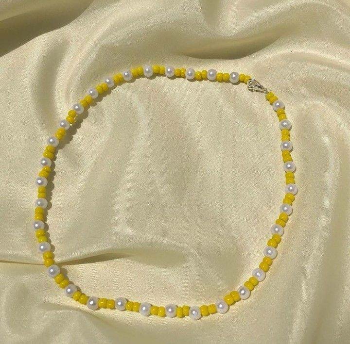 Collier perles colorées chic