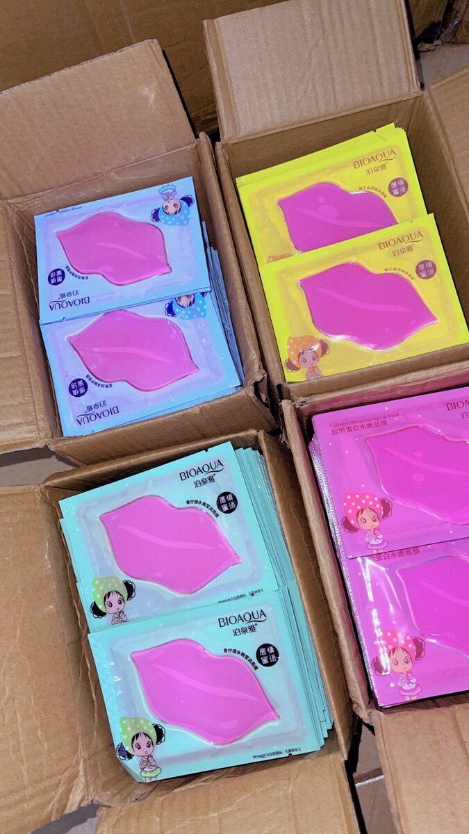 Bioaqua Collagen Moisturizing Lip Mask