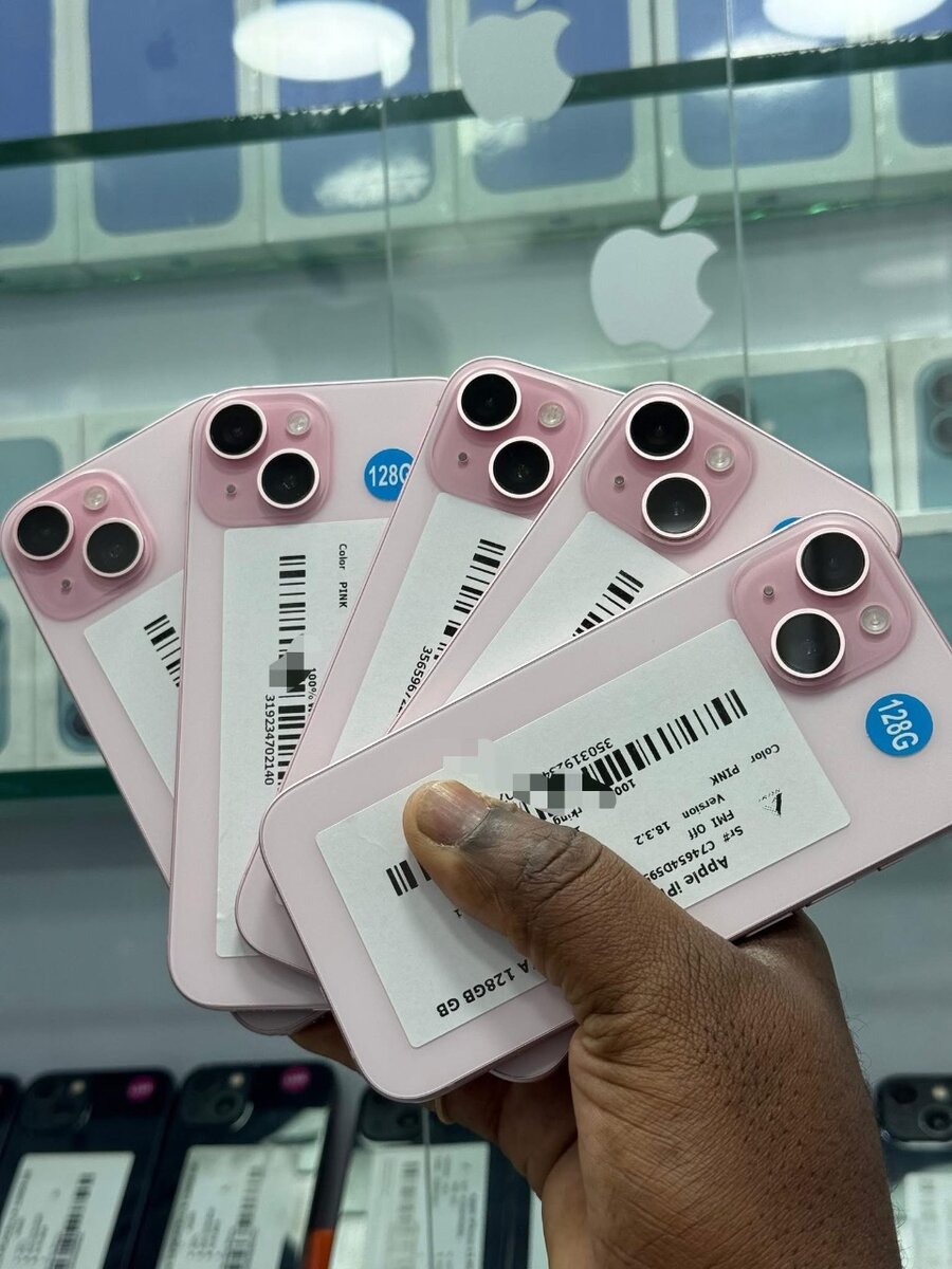 iPhone 15simple 128g casi neuf