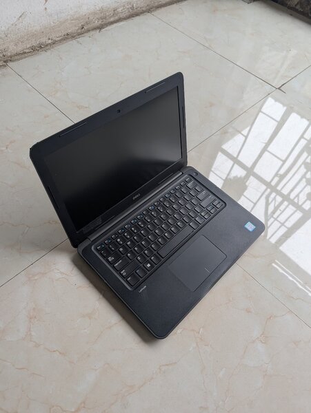 Dell Latitude 3380 & Dell Latitude 3300 & Lenovo 11e