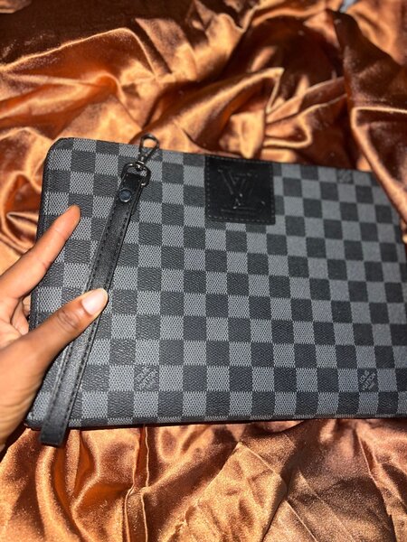 POCHETTE HOMME en GRANDE MARQUE