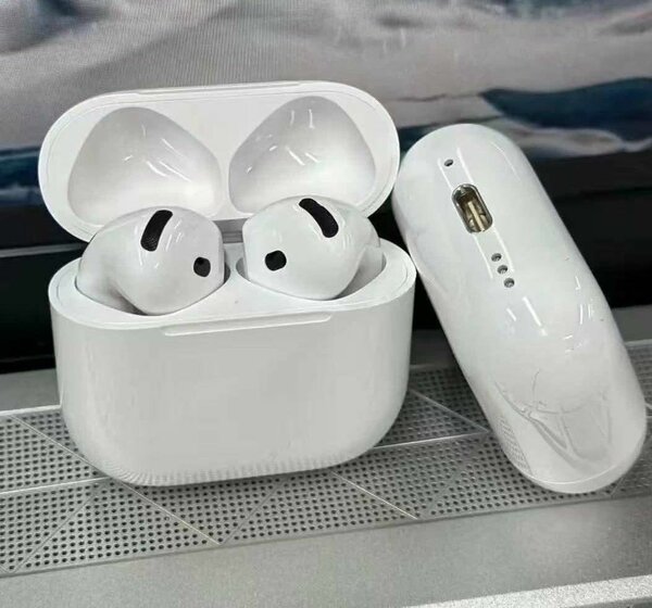 Airpods 4 ANC