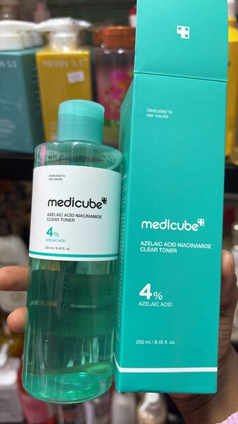 Medicube Azelaic Acid Toner