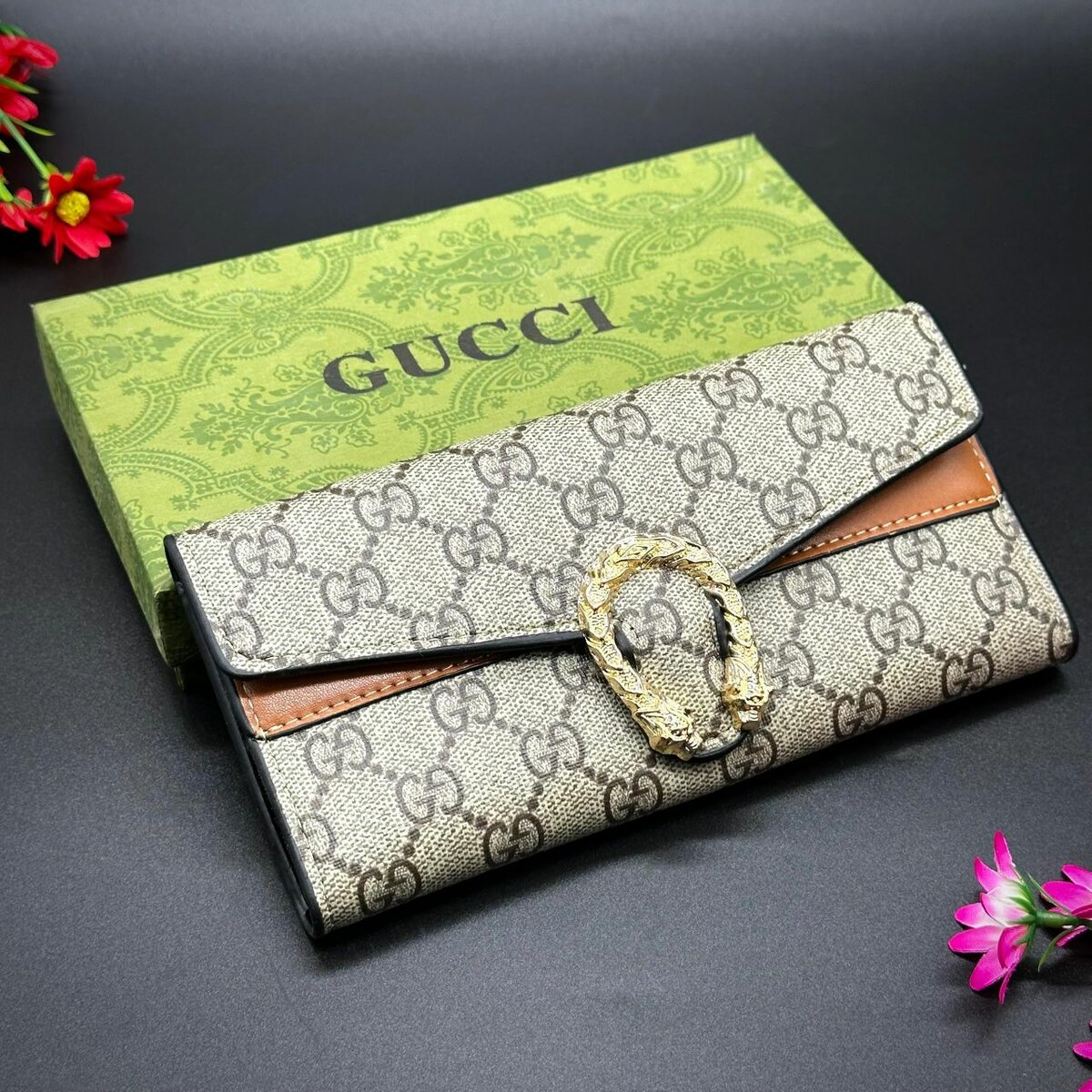 Gucci leather purses for ladies