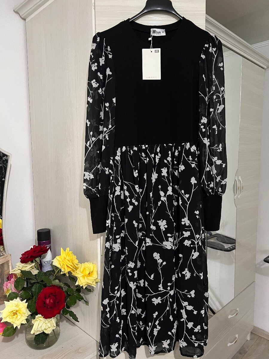 Платья, кофты