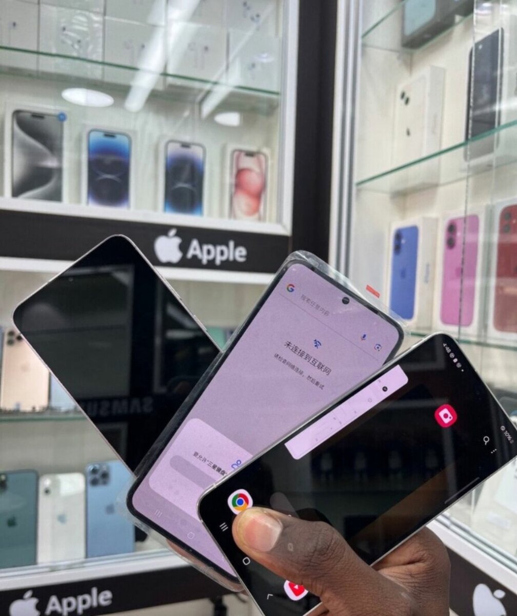 Smartphones Samsung Galaxy S23