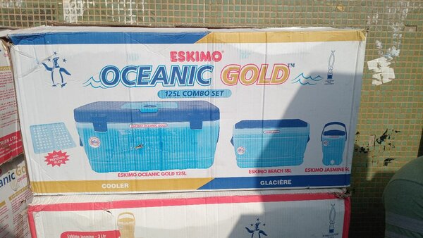 125litres 3 in 1  Iceches cooler