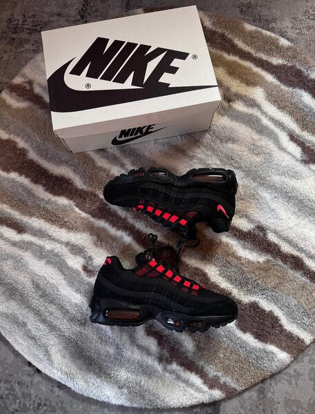 Nike Air Max 95 Noir Rouge