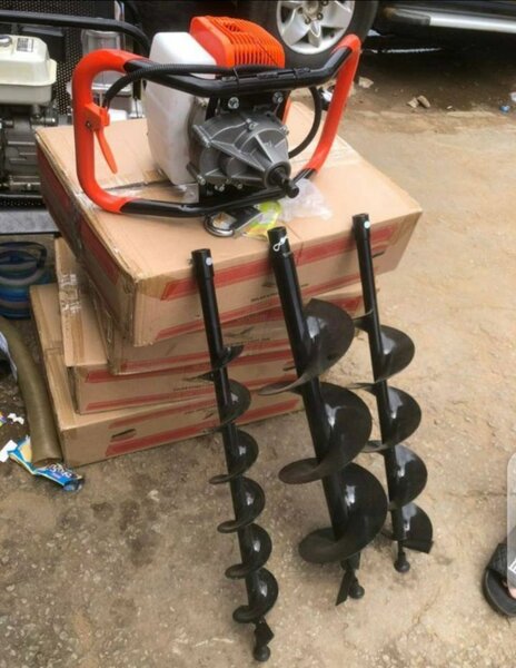 Tarière Thermique Puissante