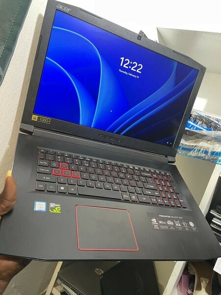 ACER PREDATOR HELIOS 300