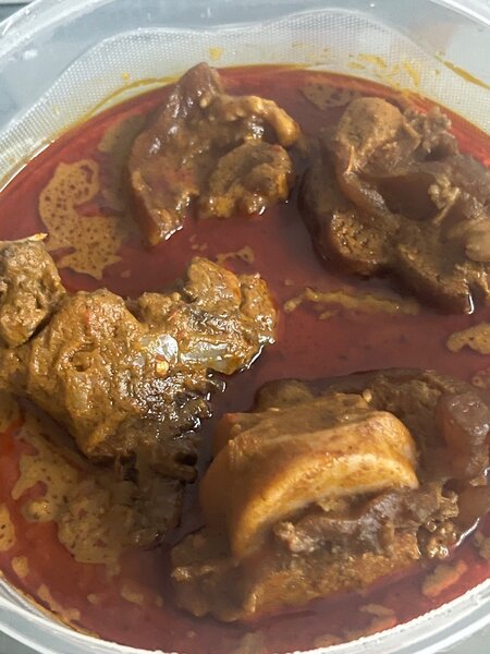 Sauce graine avec du riz