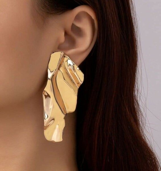 Chic boucle d'oreille en acier