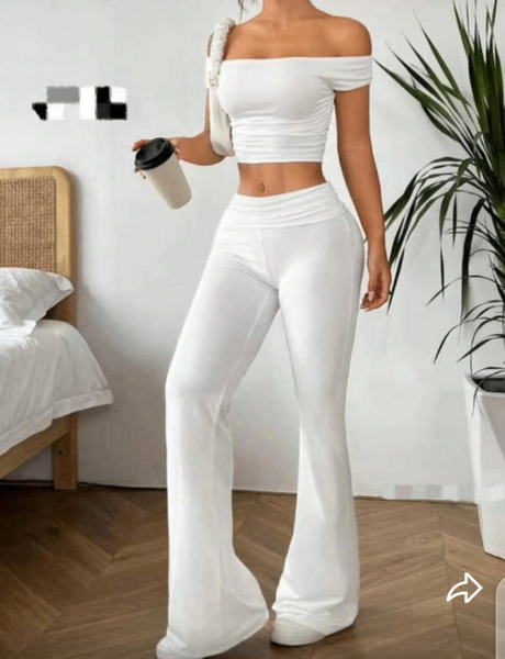 Ensemble blanc élégant femme