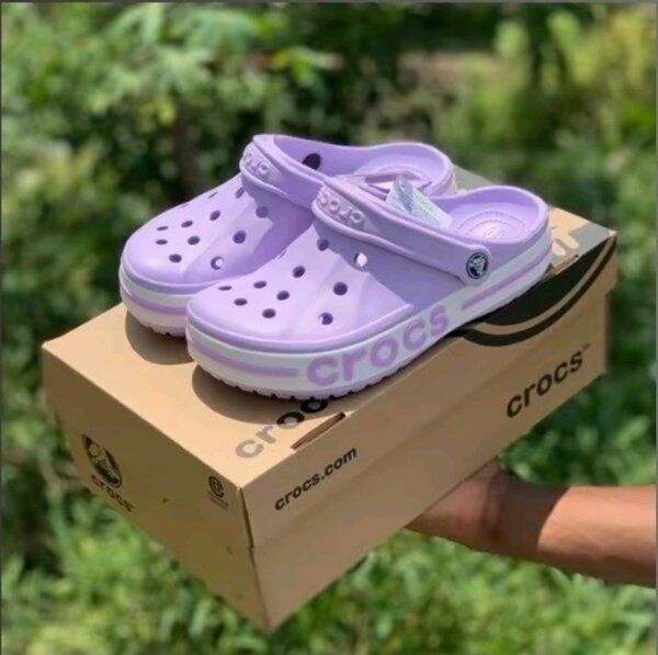 Crocs 
