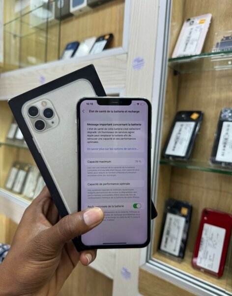 IPHONE 11 PRO MAX 128GB