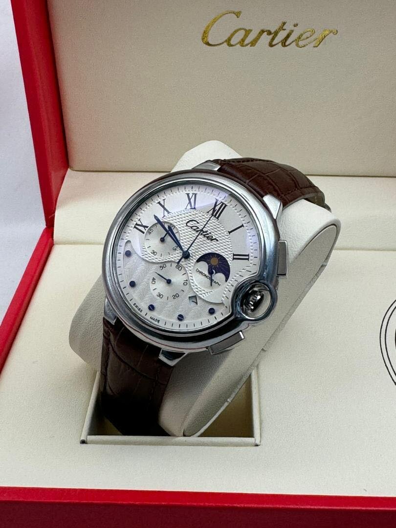 Watches with bracelets