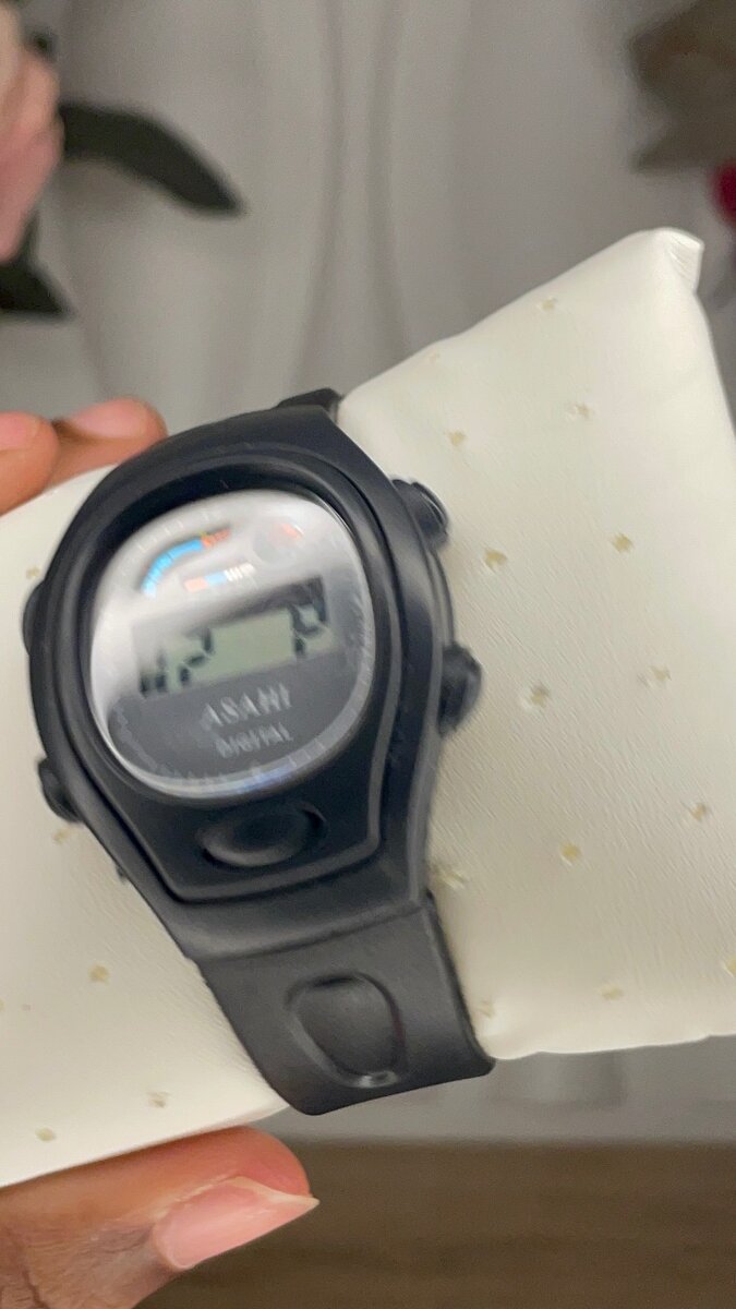 Montre digitale sportive Asahi