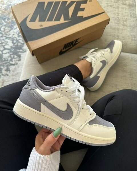 Nike Sneakers Blanc Gris