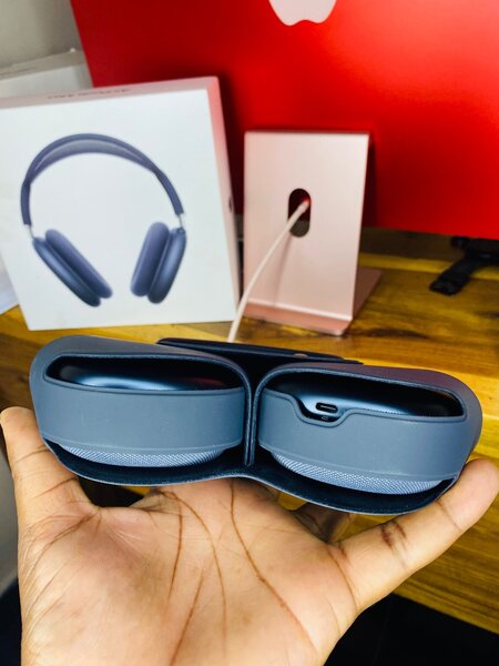 OPEN BOX APPLE AIRPOD MAX 2024