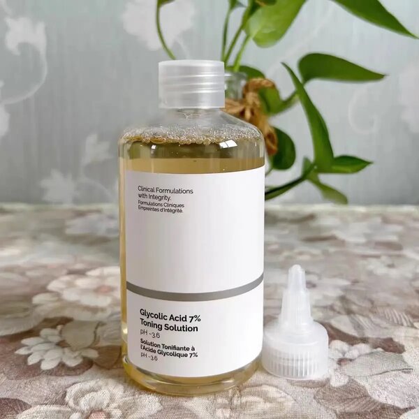 The Ordinary Glycolic Acid 7% Toning Solution