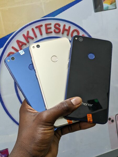 PROMO HUAWEI HONOR 8LITE (QUASI NEUF)