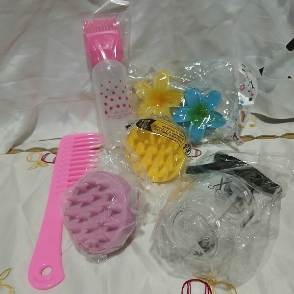 Kit de Massage et Peigne Beauté