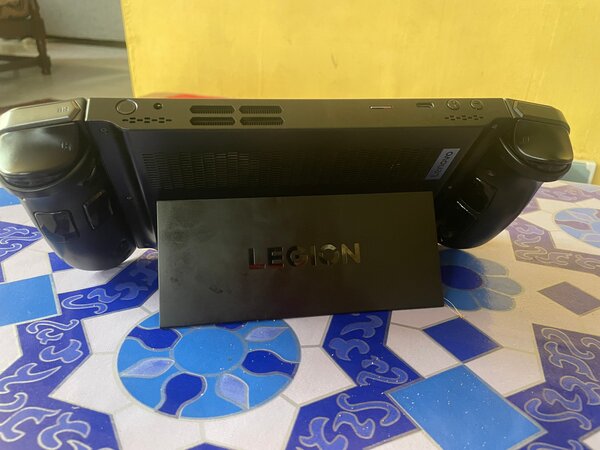 Console de jeu portable Legion