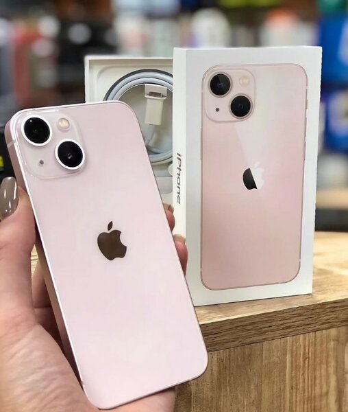 iPhone 14 Rose Gold