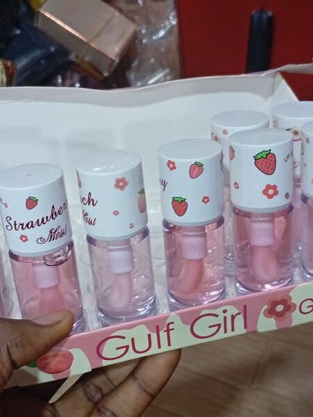 Gloss à lèvres parfumé