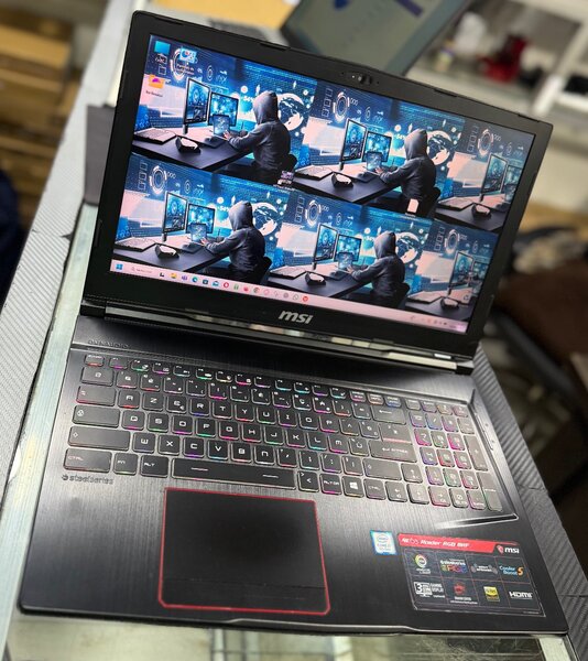 msi ge63 core i7 8th génératio