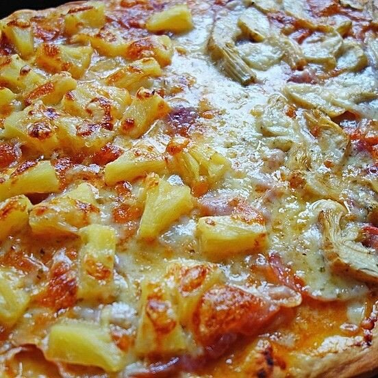 Pizza hawaïenne savoureuse