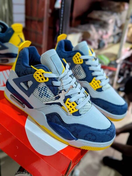 Jordan 4