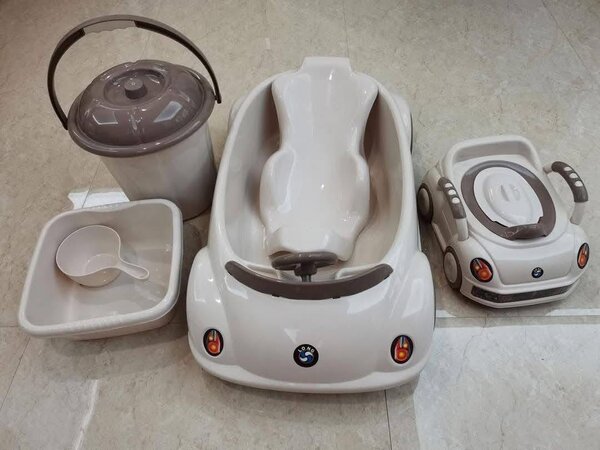 Ensemble de toilette bébé voiture