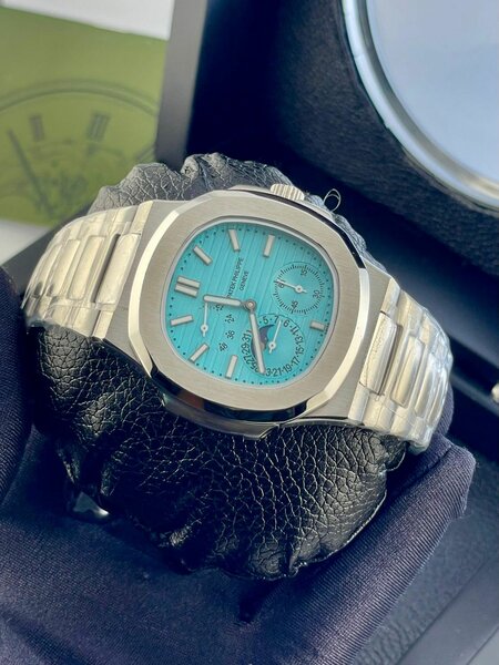 Montre homme élégante en acier inoxydable