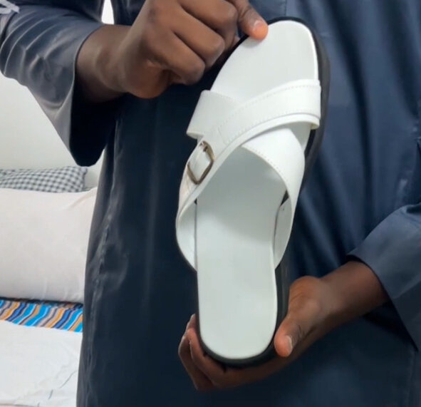 Sandales élégantes homme