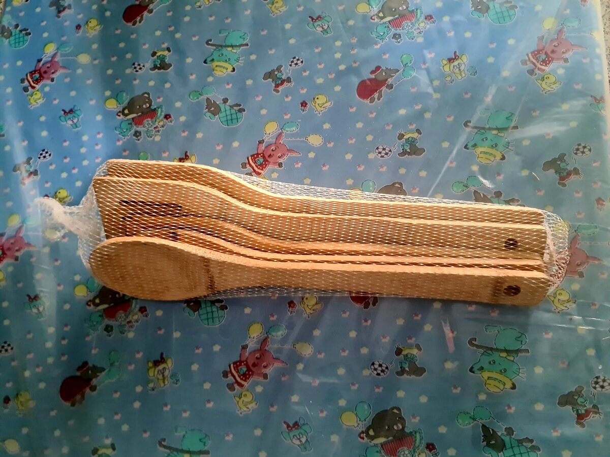 Ensemble d'ustensiles en bois