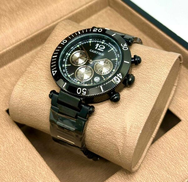 Montre de Luxe Étanche Cartier