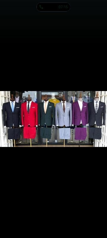 Costume élégant homme