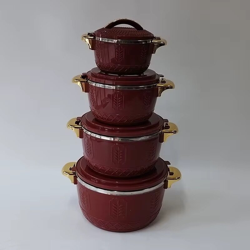 Set de casseroles avec couvercles hermétiques