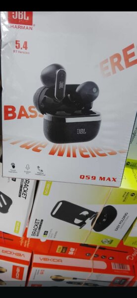 Écouteurs sans fil JBL 059 MAX