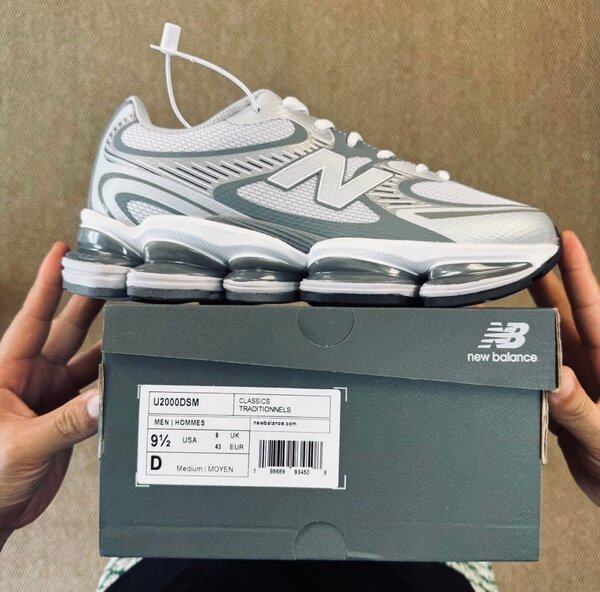 New Balance Hommes Sneakers