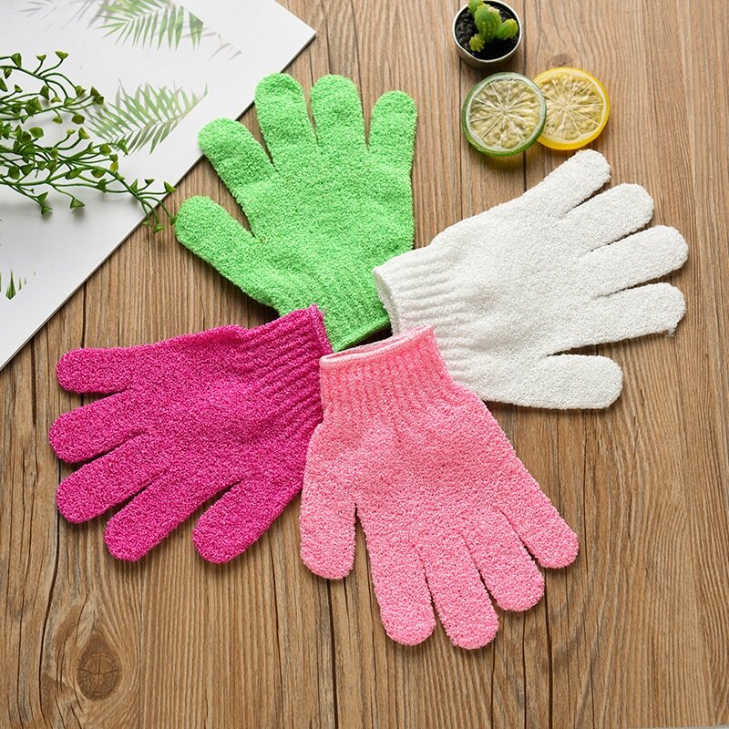 Exfoliating bath glove
