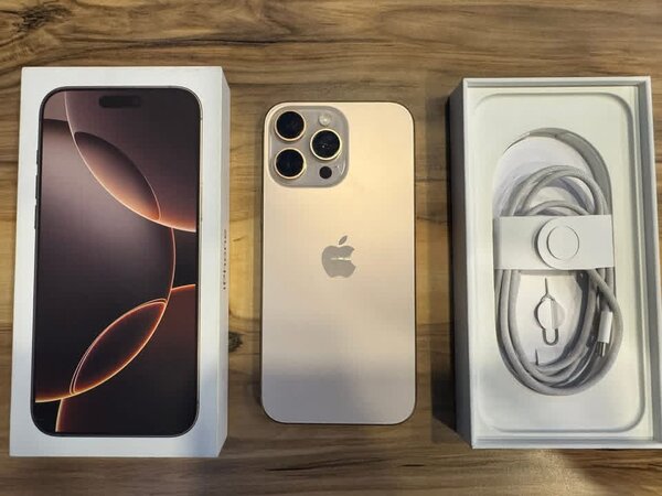 iPhone 16Pro maxGold 256GB
