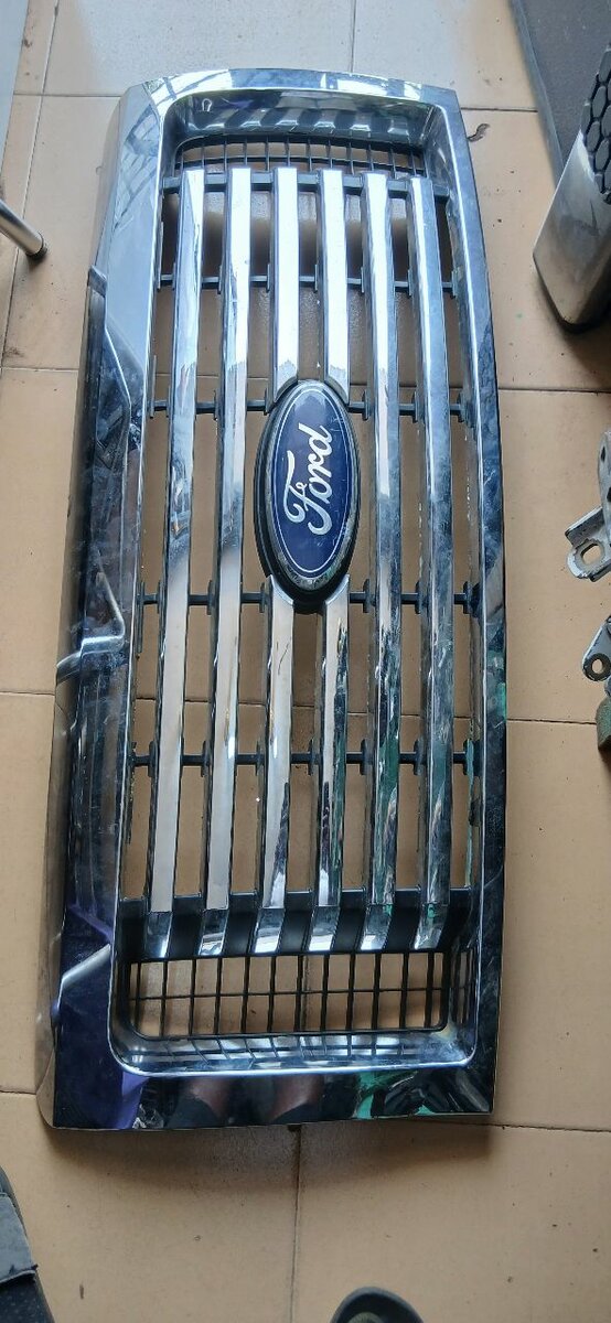 Front sheels and grilles